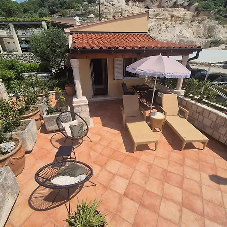 Summer Nest-studio Apartman Orasac