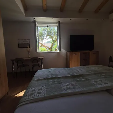 Summer Nest-studio Orasac